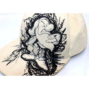 Disney Grumpy Graphic Baseball Cap Beige | Streetwear Y2K Cartoon Vintage